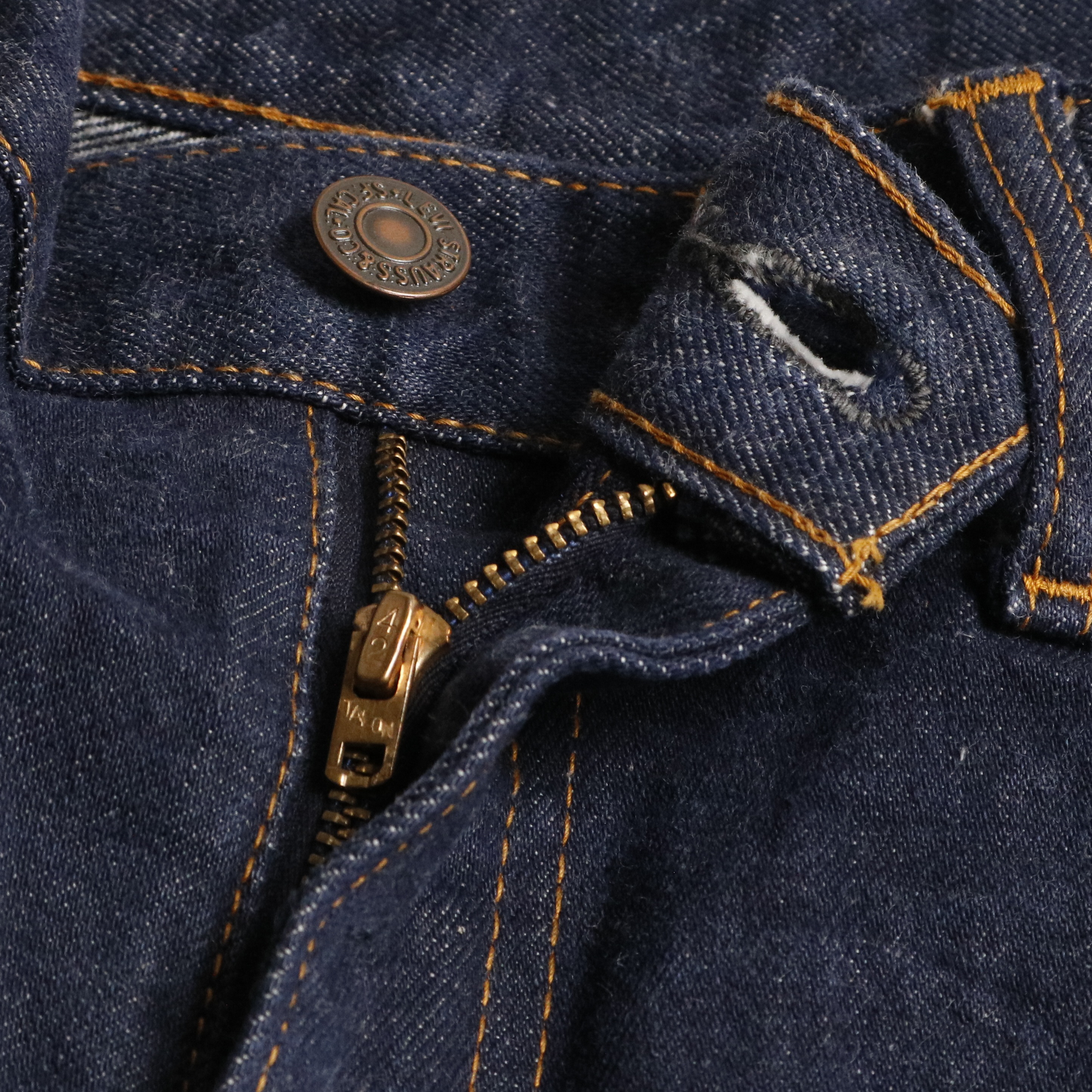 70s ヴィンテージ Levi's リーバイス 646 BigE ビッグE デニム ジーンズ 真っ紺 フレア ブーツカット インディゴ W30L32